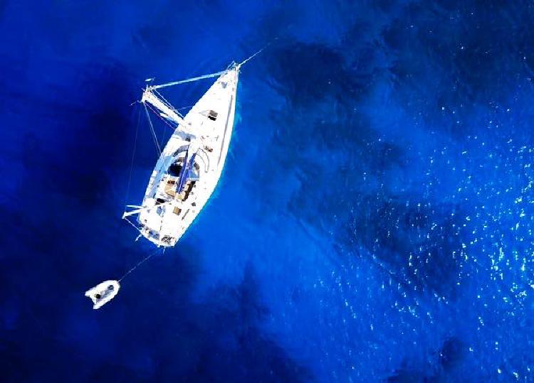 Одиночное кругосветное плавание: Одиночное путешествие моряка вокруг света